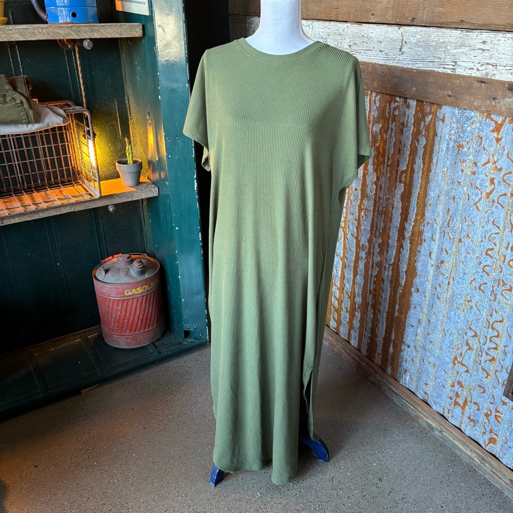 Time and Tru Olive Green Maxi Dress